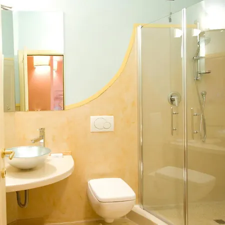 Piazza Azuni 18 4* 사사리