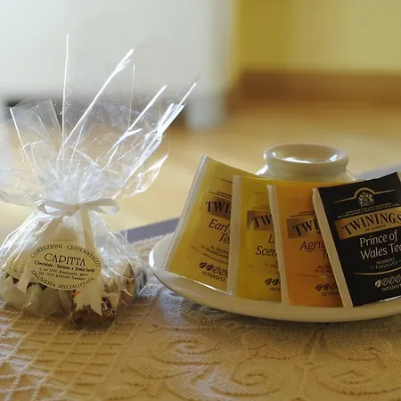 게스트하우스 Piazza Azuni 18 4*