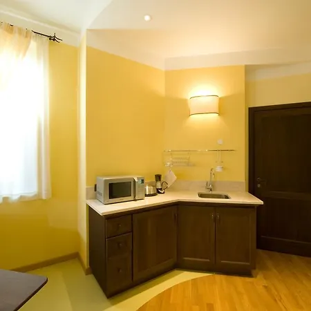 게스트하우스 Piazza Azuni 18 4*