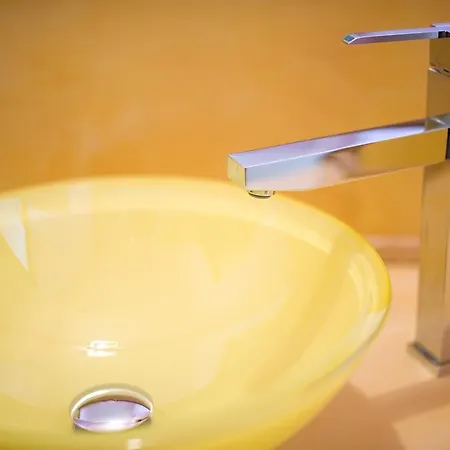 Gasthof Piazza Azuni 18 4*