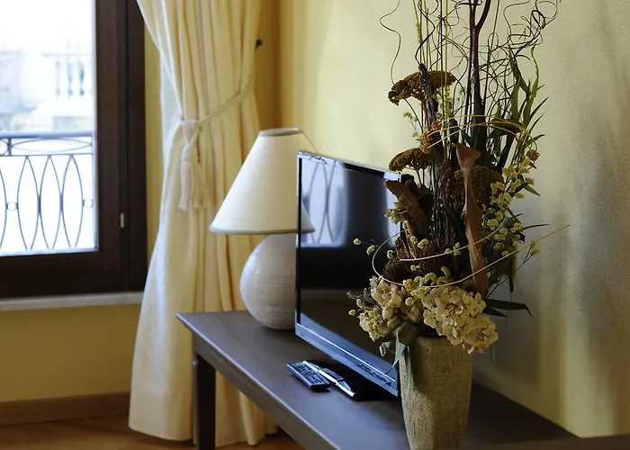 Pensjonat Piazza Azuni 18